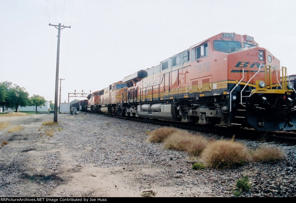 BNSF 7578 North